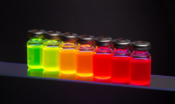 碳海绵与量子点电视 浙大前沿成果点亮科技未来